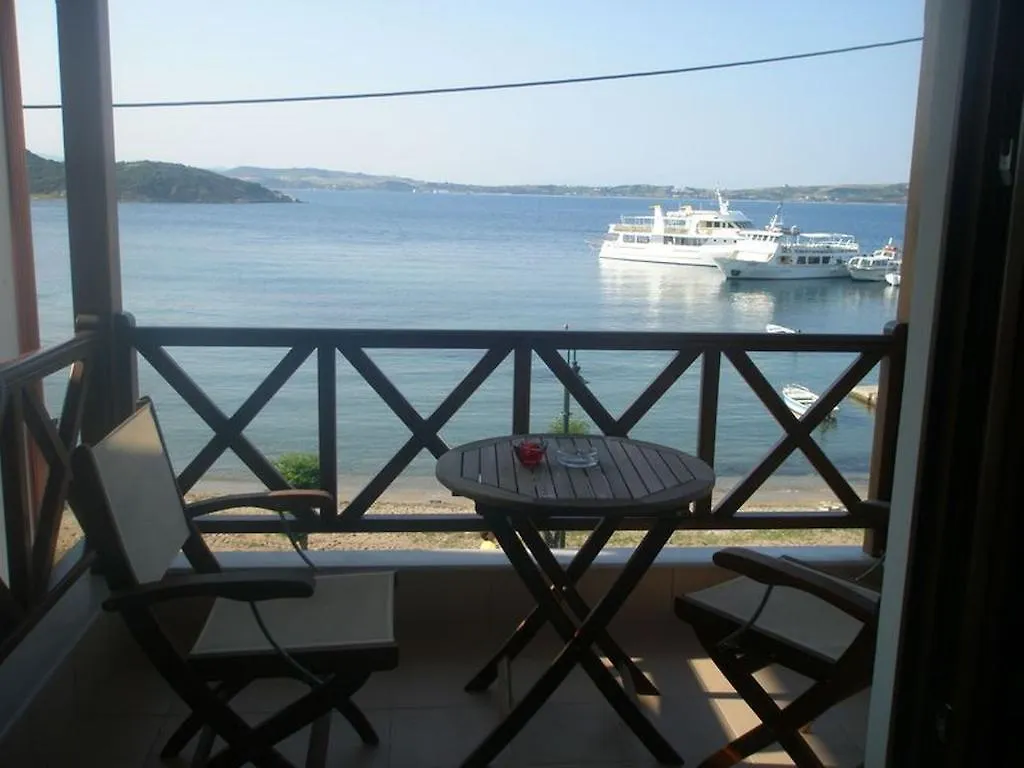 Pansion Pasalimani Hotel Ammouliani Guest house